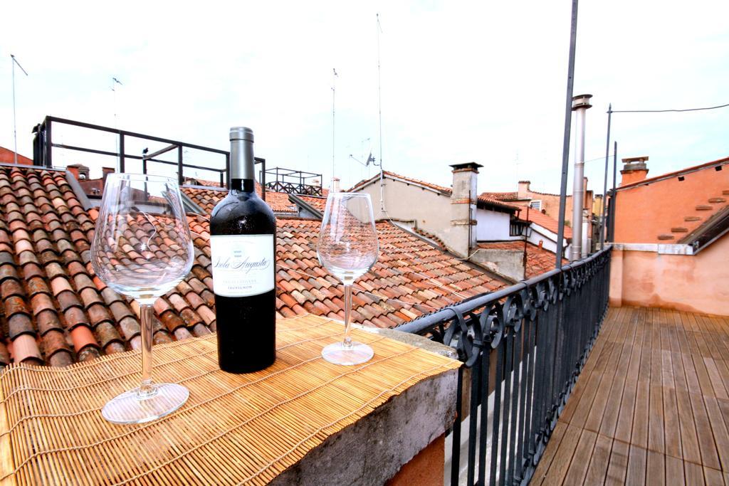 Terrazza Rialto Apartment Venice Room photo